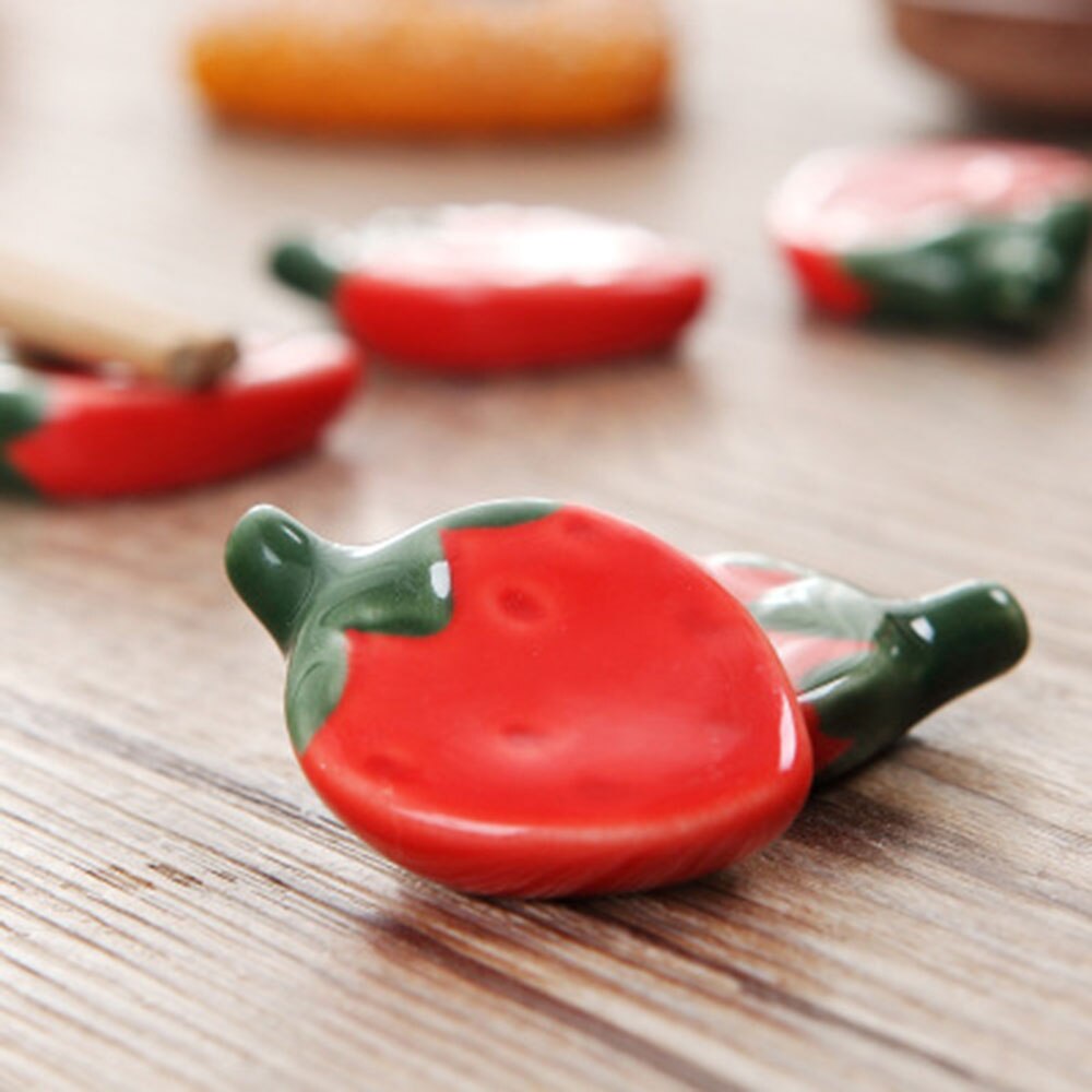 19 Styles Chinese Ceramic Chopsticks Holder Cartoon Animal Chopsticks Mat Home Kitchen Tableware Decoration Tools: 6
