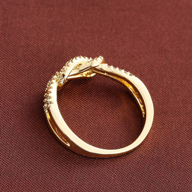 Unikalne dwukolorowe pierścionki kręty węzeł dla kobiet Zaręczyny ślubne Eleganckie akcesoria jubilerskie