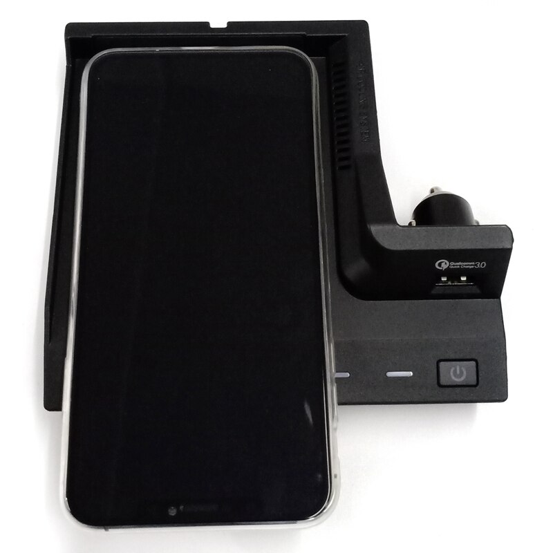 Car QI Wireless Charging Phone Charger Charging Case Accessories for Mercedes Benz AMG C63 GLC C Class