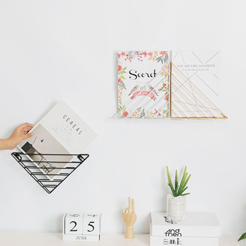 Estilo nórdico forma geométrica de hierro dorado estante de almacenamiento tipo gancho de mano de pared de almacenamiento de oficina de hogar Decoración para la revista