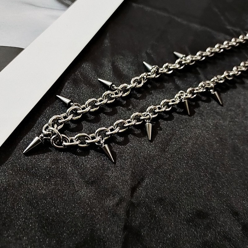 Gargantilla con remaches de cadenas de acero inoxidable para hombre, joyería de cuello Punk de hip hop, cadena de cuello corto con colgante, accesorios góticos