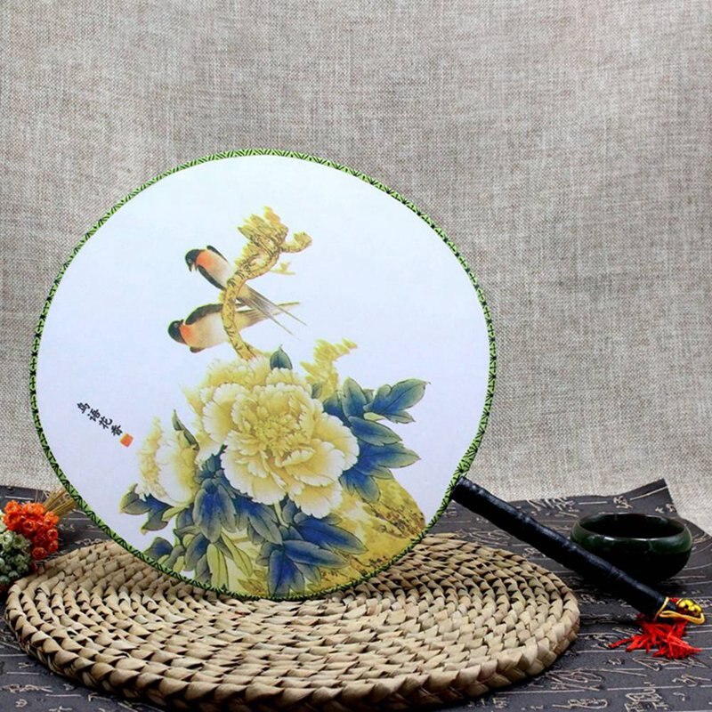 Willekeurige Stijl Chinese Japanse Vrouwelijke Ronde Hand Fans Klassieke Dans Fan Handheld Circulaire Vintage Ventilator Met Kwastje Hanger