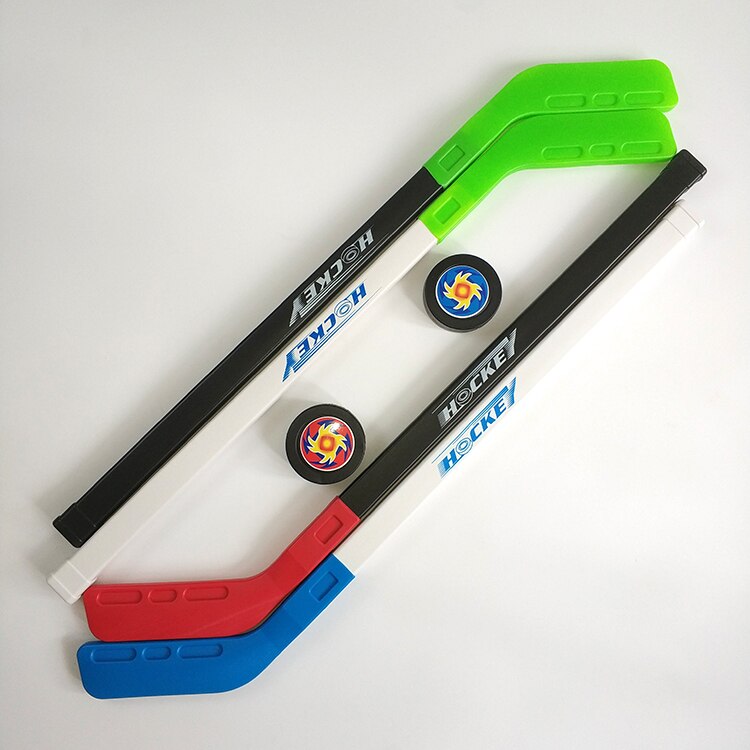 4 unids/set niños de invierno de los niños palo de Hockey sobre hielo herramientas de formación de plástico 2xSticks 2xBall de deportes de invierno de juguete se adapta para 3-6 años