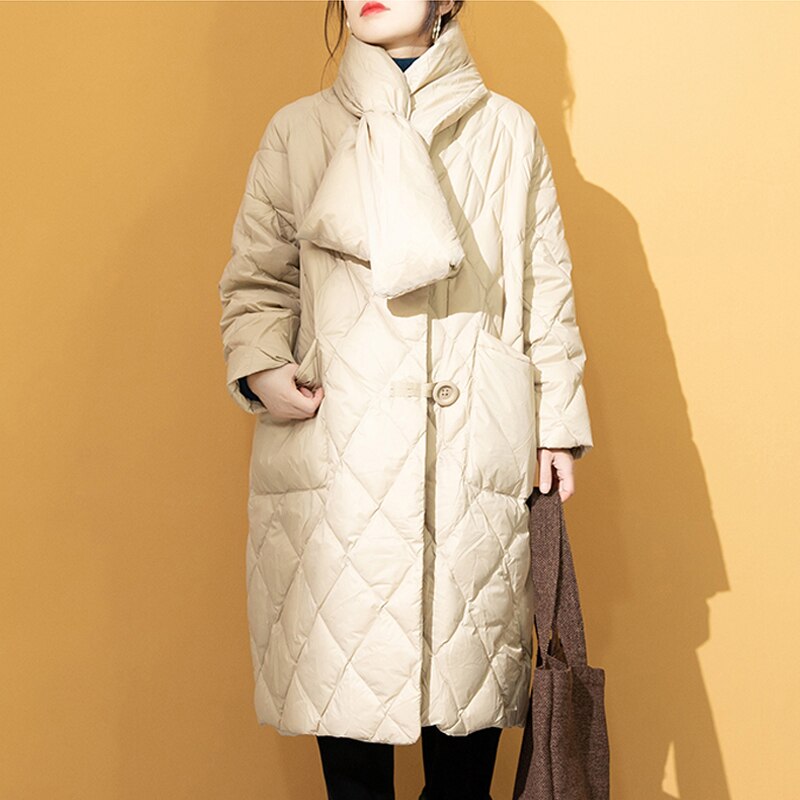 Lagabogy vinterkappa kvinnor vit dunjacka kvinnlig avslappnad långa parkas med halsduk varm lös snökappa: Beige / M