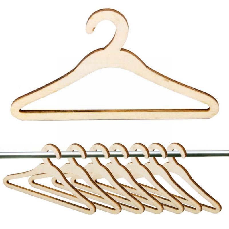 5pcs/lot Wooden Clothes Coat Hangers 1/6 12cm Dress Clothes Organizer Storage Hangers Tool Baby House Q7t4