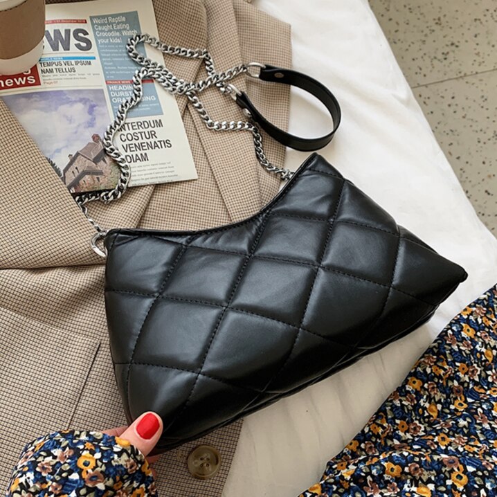 Soft PU Leather Women's Chain Shoulder Crossbody Bag Simple Ladies Small Square Messenger Bag Female Purse Handbags: Black