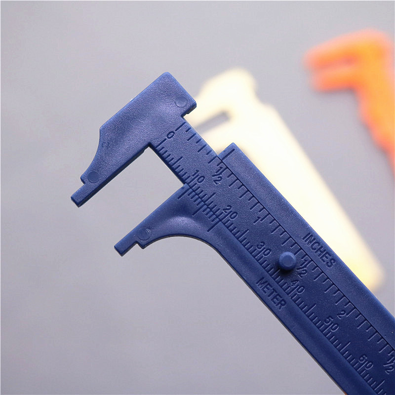 1 pcs Plastic Measuring Tools Mini Vernier Calipers 1mm / Mini Ruler Micrometer Gauge 80mm 100mm Measuring Range