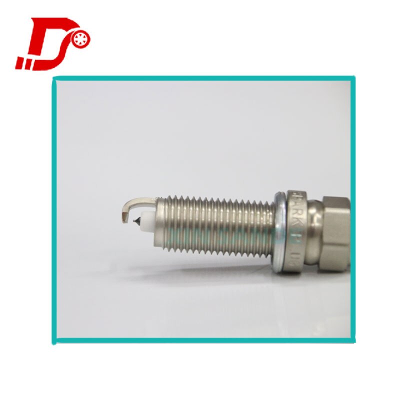Car Accessories Candles Iridium Power Spark Plugs LZKAR6AP-11/6643 For Nissan Tiida/Liwei/Tiida/Qashqai Sunshine/Machi