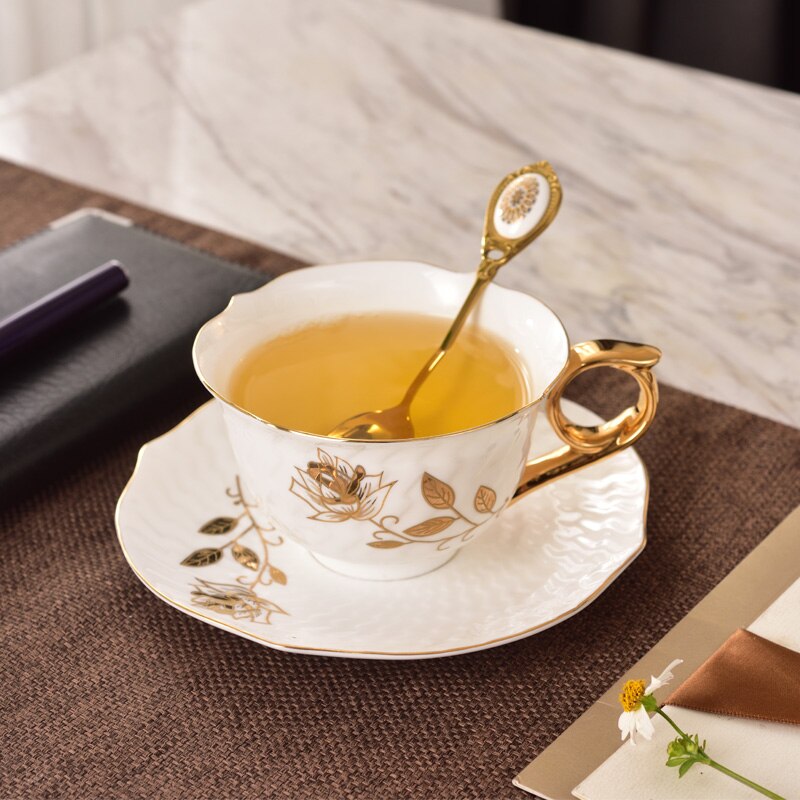 Enkele Nordic Koffiekopje Schotel Lepel Set Bone China Britse Cafe Porselein Thee Cup Geavanceerde Tasse Een Cafe Keramische Theekopje EE50BD: A