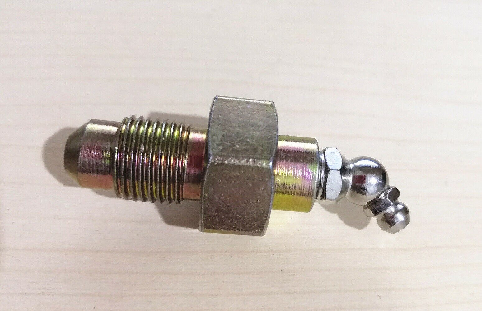 6X válvula de grasa de ajuste de pista para CAT Hitachi ZAX200 ZAX210 John Deere 4255055
