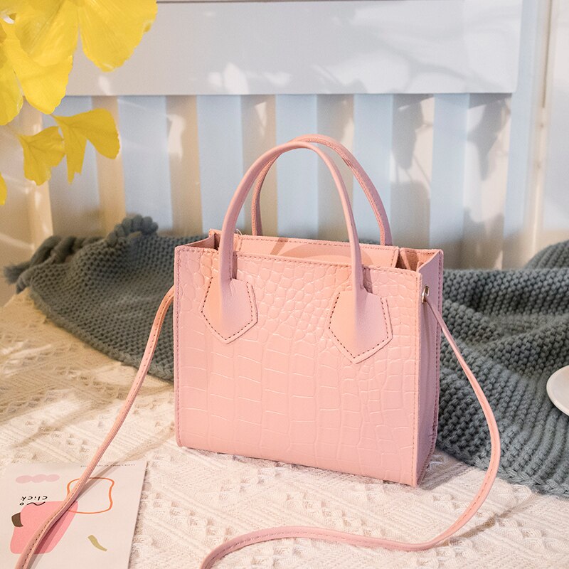 Trendiga kvinnor krokodil mönster crossbody pu handväskor damer solid snygga kosmetiska diverse hållare 6 färger: Rosa