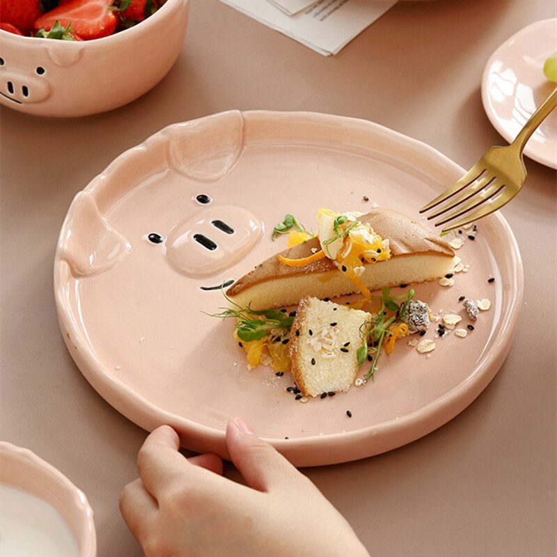 Juego de vajilla de porcelana con dibujos animados para el hogar, conjunto de cerámica con cuenco rosa encantador, plato de desayuno con personalidad creativa