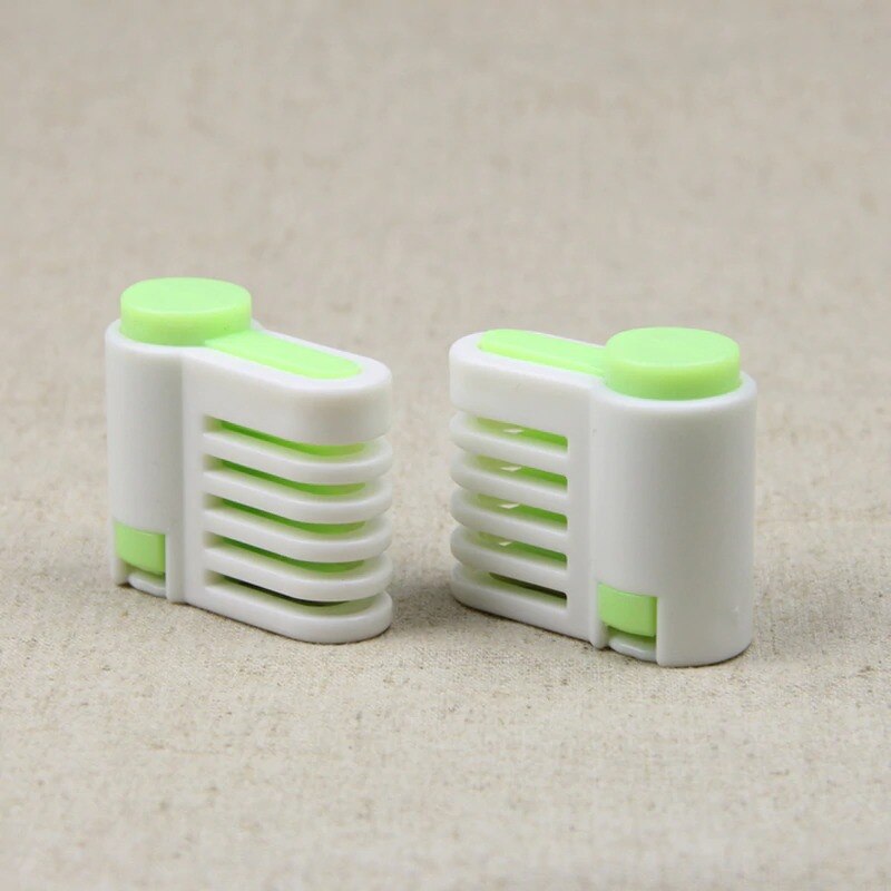 Even Cake Slicing Leveler Cake Slicers 5 Layers Cake Pie Slicer Sheet Guide Cutter Server Bread Cutting Fixator Kitchen Tools: Green / 2pcs