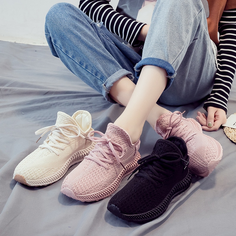 Lente Zwarte Sneakers Vrouwen Ademende Platte Schoenen Mode Koreaanse Lace Up Casual Schoenen Vrouw Roze Trainers Tenis Feminino