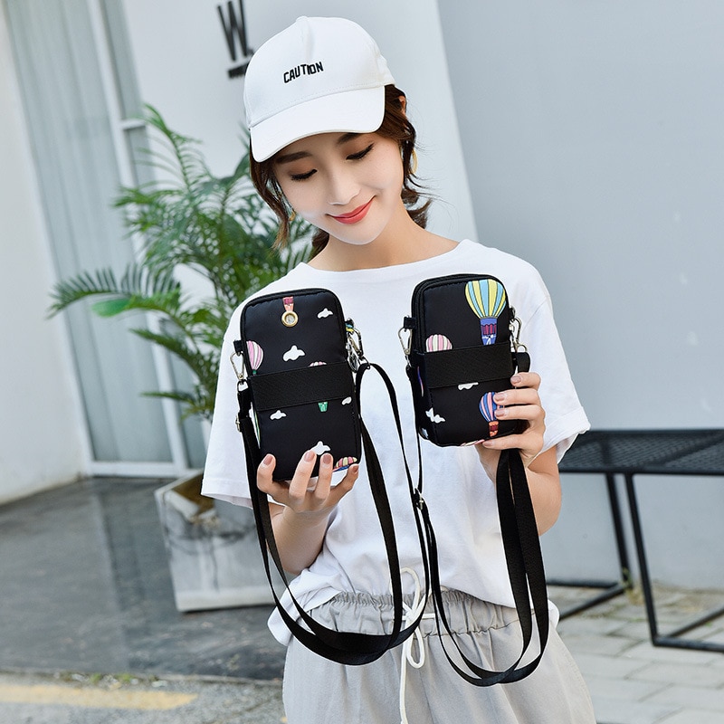 Mobile Phone Pouch for iPhone X XR XS 7 8 6 6s Plus Wrist Bag for iPhone 11 Pro Max Ladies Girl Shoulder Small Bags Case