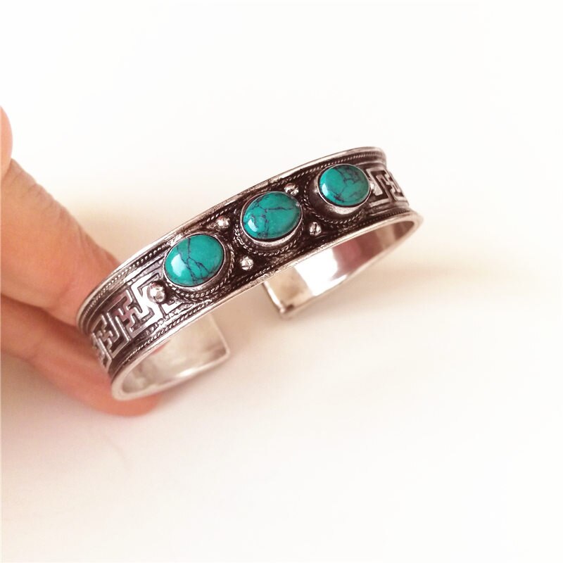 BB-023 tibetano branco metal cobre incrustado pedra punho aberto bracelete