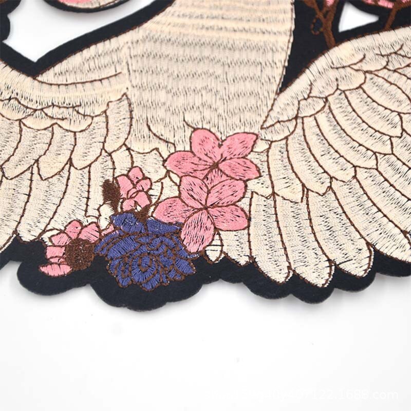 1 set Crane Wing Embroidered Badge Iron on Sew on Patch for Clothes Jackets Jeans Backpack Caps