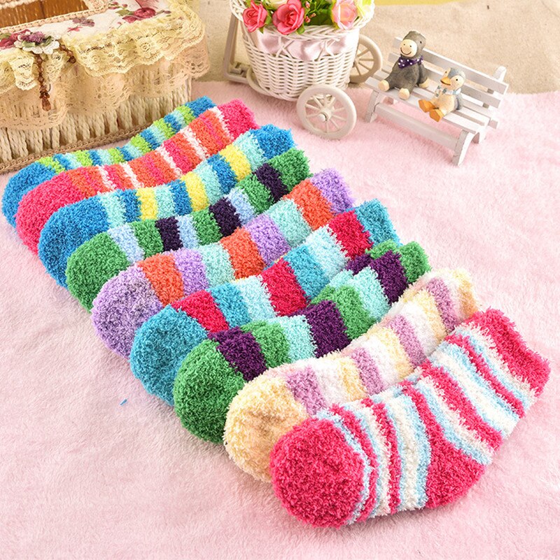 Calcetines de lana de Coral para niño y niña, calcetín de invierno para mantener el calor, colores dulces, 40 unidades = 20 par/lote