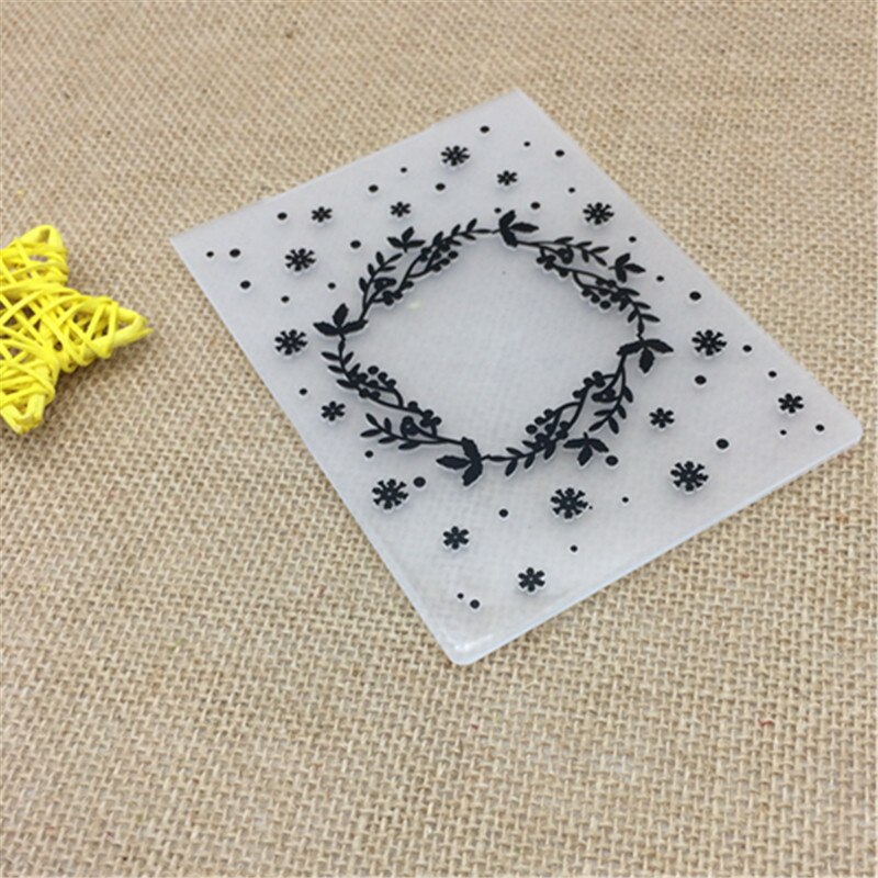 Wreath Leaves Plastic Embossing Folder For Scrapbook DIY Album Card Tool Plastic Template