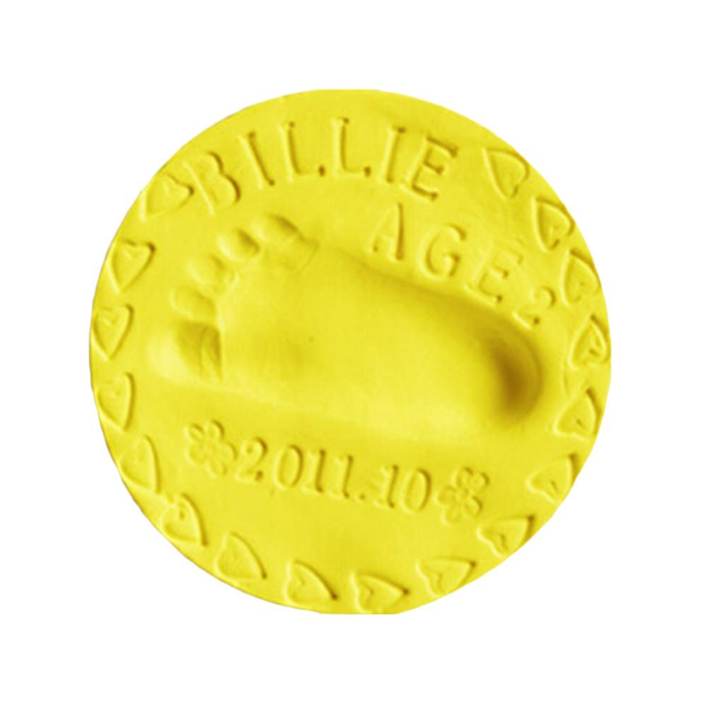 1 piezas bebé huella de aire seco de arcilla suave de bebé y el crecimiento del niño registro recuerdo huella de barro 20g pie imprimir recién nacido pie: Yellow