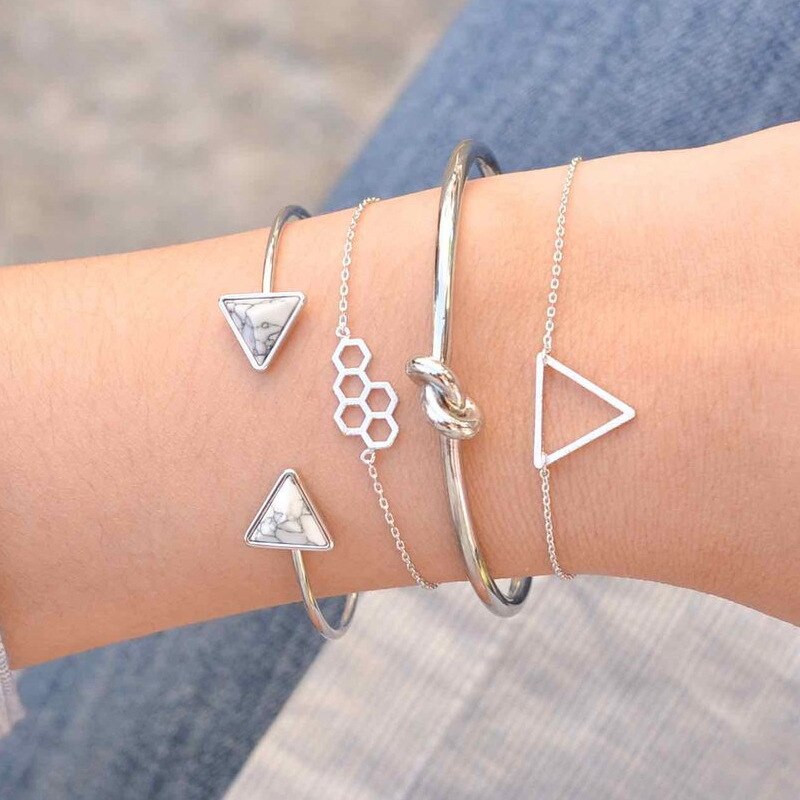 Modyle 4 stks/set Mode Brief Liefde Arrow Driehoek Knoop Cactus Chain Gold Bangle Set Lady Exquisite Verstelbare Sieraden Verjaardag: 82804