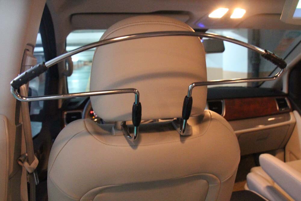 KIPPO Hanger Perchas Coat Hanger Range Rover Car Seat Hook Accessories Renault Duster Car Jacket Hanger Folding Hanger