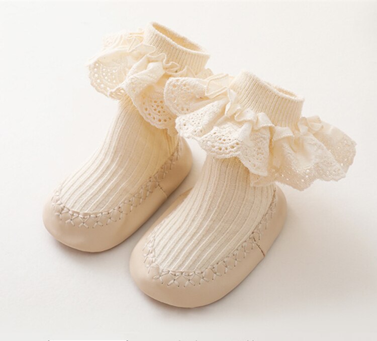 Baby Girls Ruffle Socks With Rubber Soles Infant Sock Newborn Autumn Children Floor Lace Flowers Shoes Anti Slip Soft Sole Sock: White / 1-2Years(L)