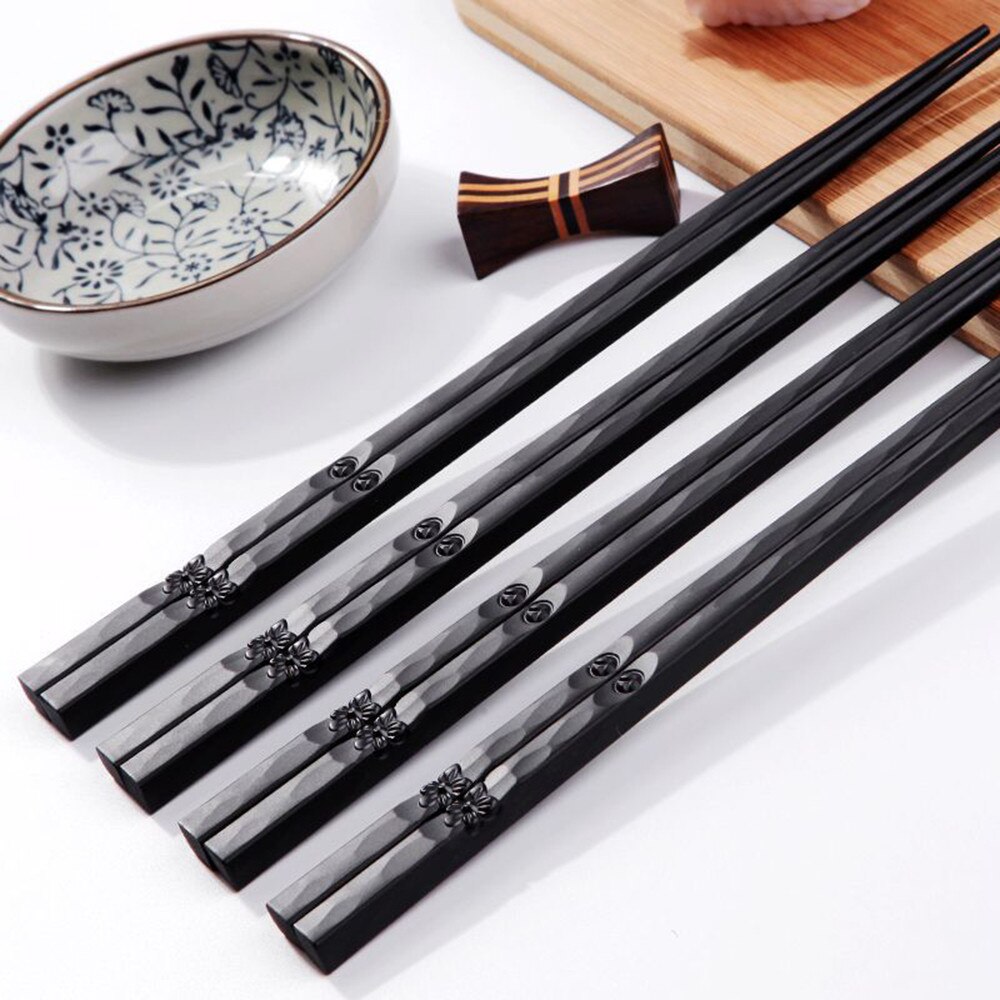 25# 1 Pair Japanese Chopsticks Alloy Non-slip Sushi Food Sticks Chop Sticks Chinese Reusable Chopsticks Tableware