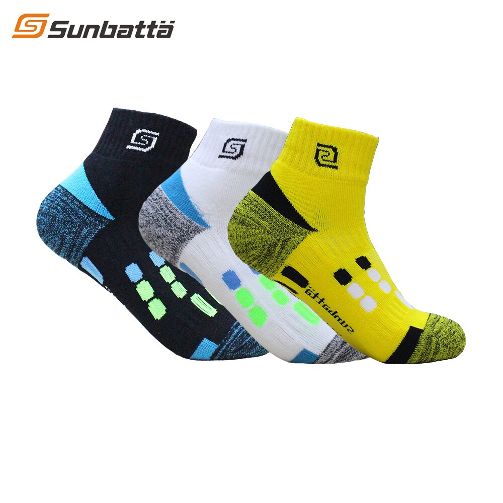 Bon coton matériel quart chaussettes chaussettes professionnelles pour le Sport intérieur et extérieur