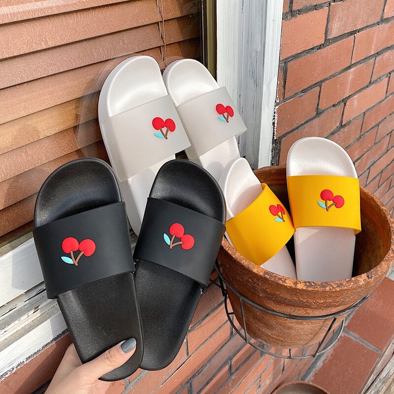 Cartoon pvc dames binnenpantoffels schattige kersenhouten pantoffels zomerslippers damesschoenen strand slippers badkamer slippers  sh380
