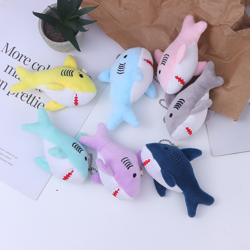 Veelkleurige cartoon haai pluche sleutelhanger - schattige knuffelhanger voor kinderen en volwassenen