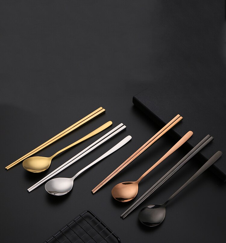 18/10 Korean Stainless Steel Food Chopsticks Spoon Set Long Handle Non-slip Chopsticks Dessert Spoons Dinnerware Set