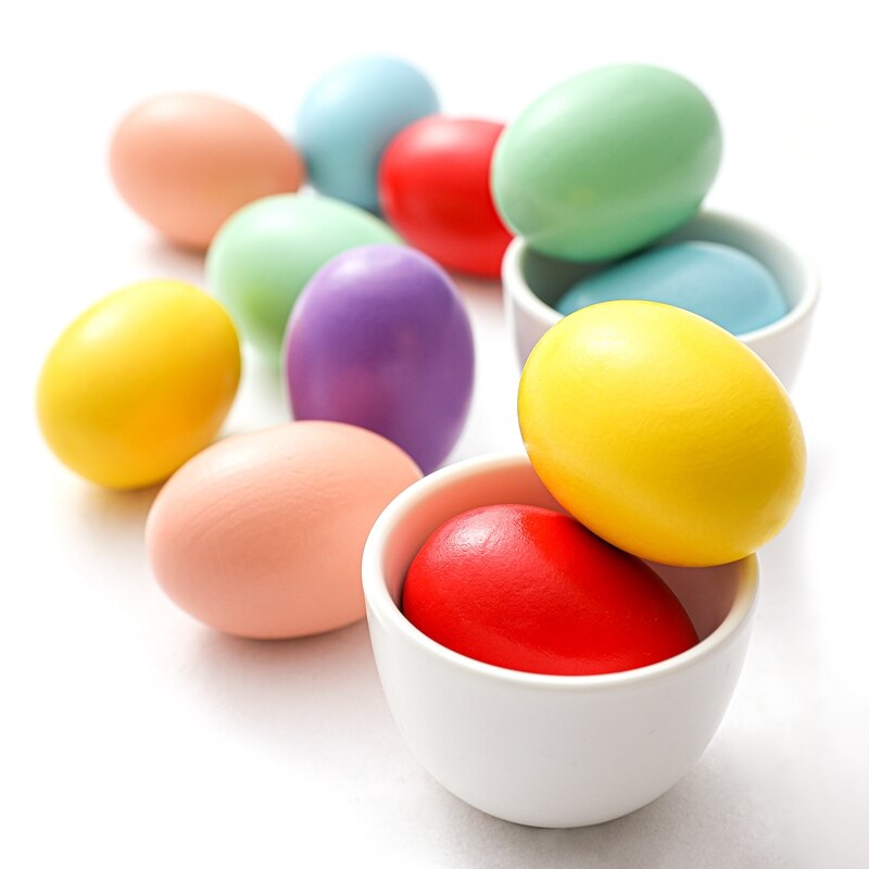 Bunte ostereier aus holz, naturgetreue holzimitation, osterdekorationen zum selberbasteln für freundlicher, osterparty