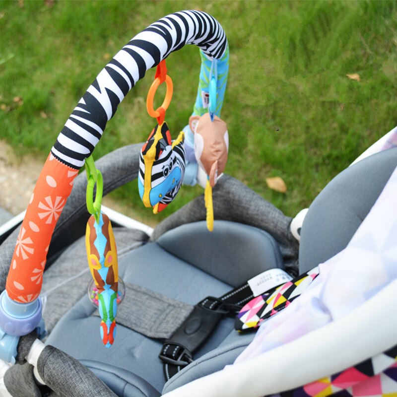 1 stücke Baby Hängen Baby Zebra Blau Elefant Und rosa Häschen Musik Spielzeug Bett & Kinderwagen Spielzeug Babyrassel
