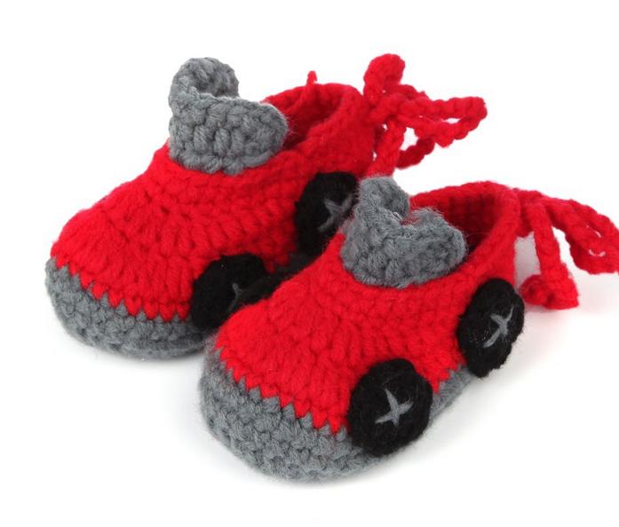 1Pair soft-soled baby boys girls colors car shape handwork knit toddler shoes children's crib shoes 11cm: Army Green