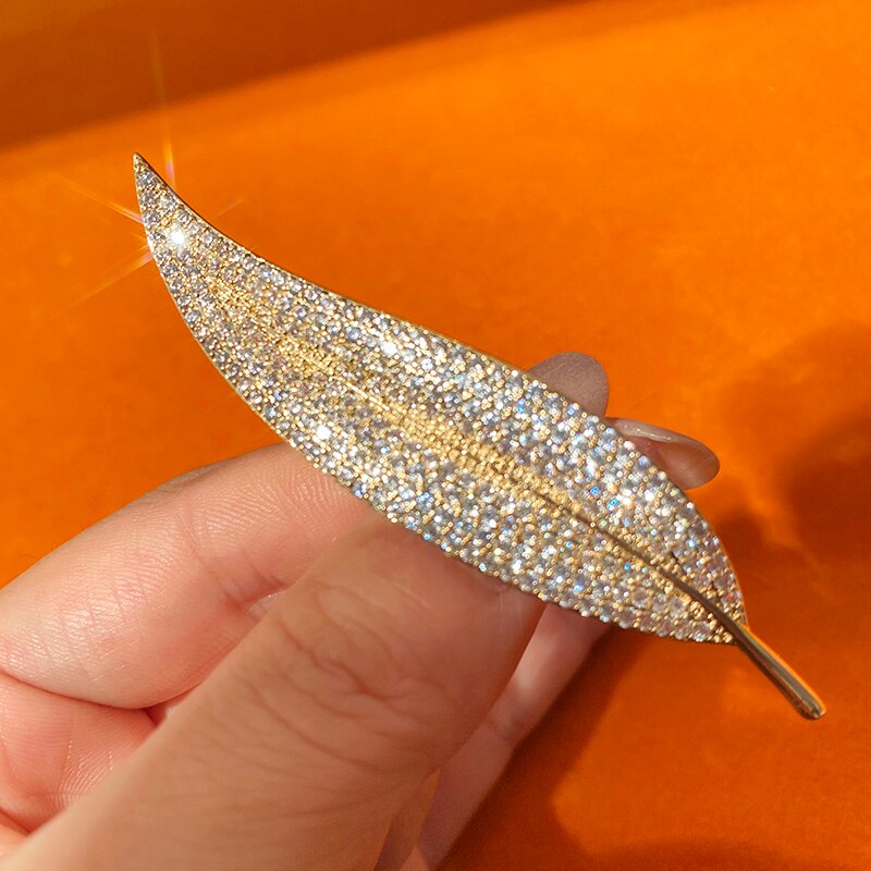 Broschen für damen, wunderschöne broschen, korsagen, federnadeln, zirkonia-stickereien, cardigan-schal-schnallen, edle schmuckaccessoires