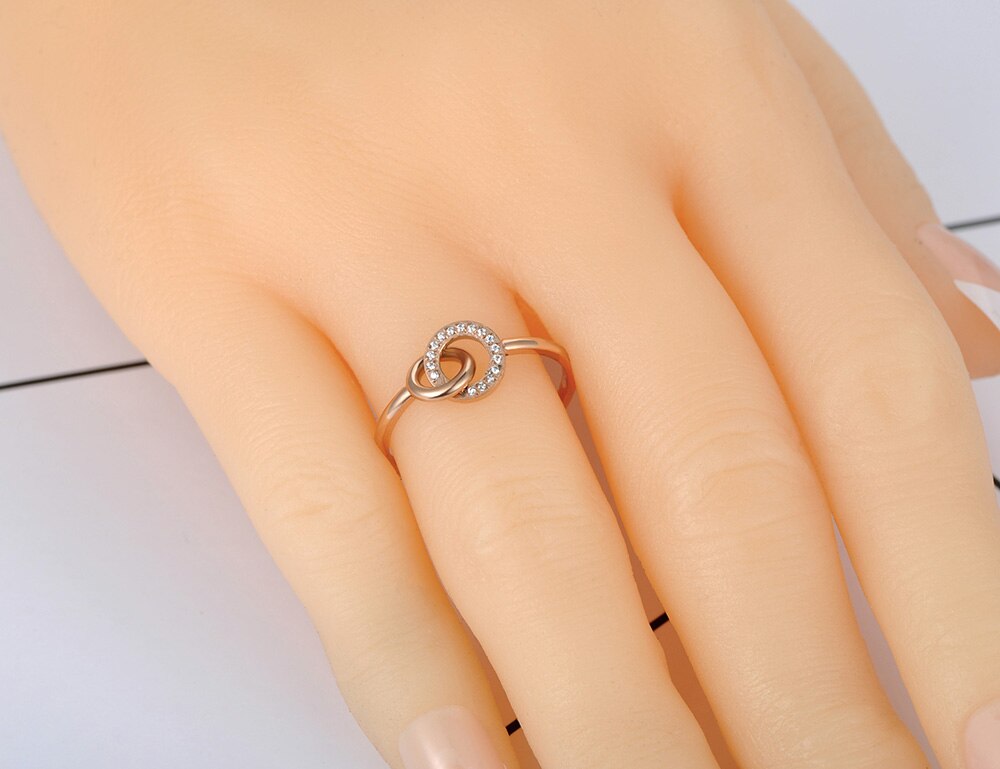 Lokaer Titanium Stainless Steel Mosaic Rhinestone Circle Rings Luxury Rose Gold CZ Crystal Party Ring For Women R20036