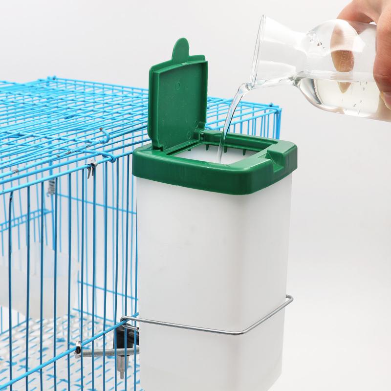 Kanin plastik vand drikkeflaske med spring klip & amp; wire beslag hamster bur tilbehør skåle og drinker til kæledyr