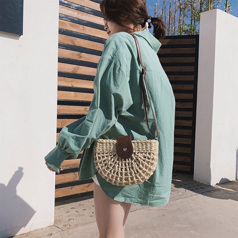 Damen-umhängetasche aus gewebtem stroh, halbrunde schultertasche, sommer-Bote-tasche für damen