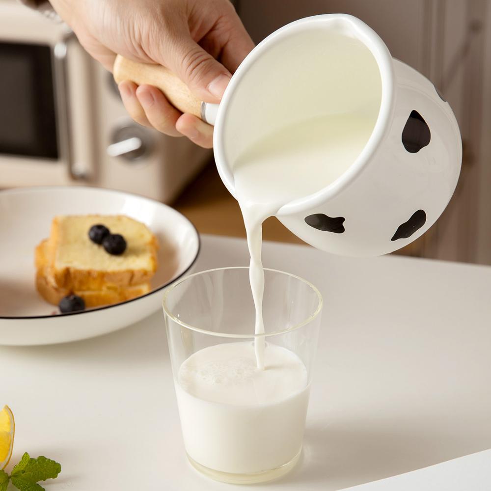 500ml Enamel Milk Pot With Wooden Handle Gas Stove Induction Cooke Baby Breakfast Milk Coffee Saucepan Cookware