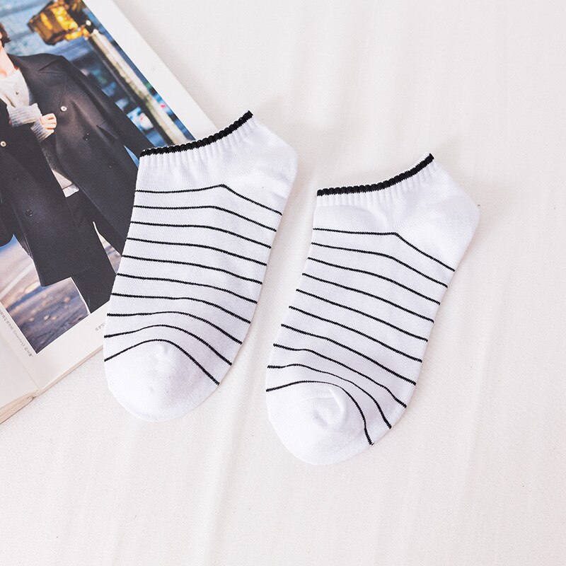 1pair Summer Men Socks Short Ankle Socks Cotton College Style Lines Black Casual Sock Size 39-43: White