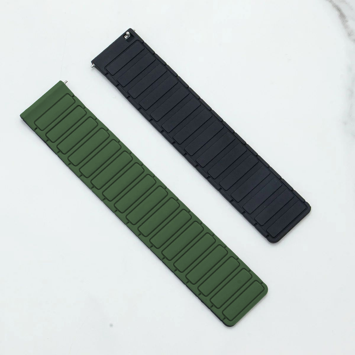 Bratara Magnetica din Silicon 20-22mm pentru Amazfit Bip, Active, GTR, GTS, Cheetah: Bej / 18mm