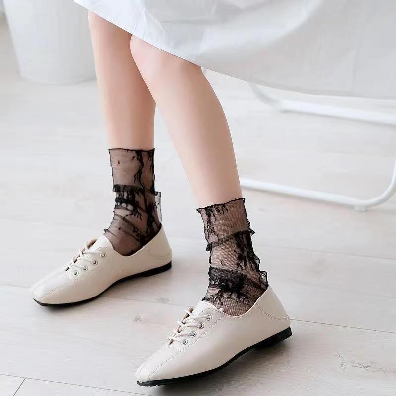 Lolita Sweet White Pile Socks para Mulheres, Mesh Fishnet, Thin Nylon Silk, Retro Flower Lace, Ladies Hollow Transparent Crew Socks: Dourado