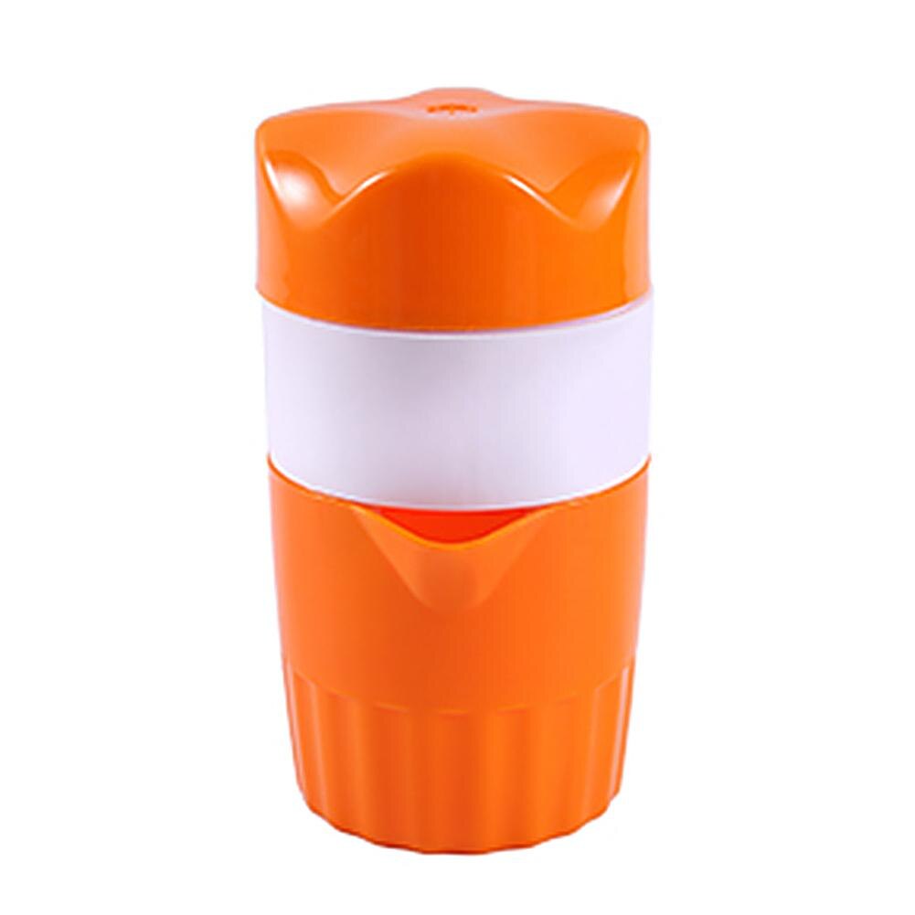 Portable Manual Citrus Juicer Cup for Orange Lemon Fruit Squeezer 300ML Orange Juice Cup Child Outdoor Potable Juicer Machine: Orange
