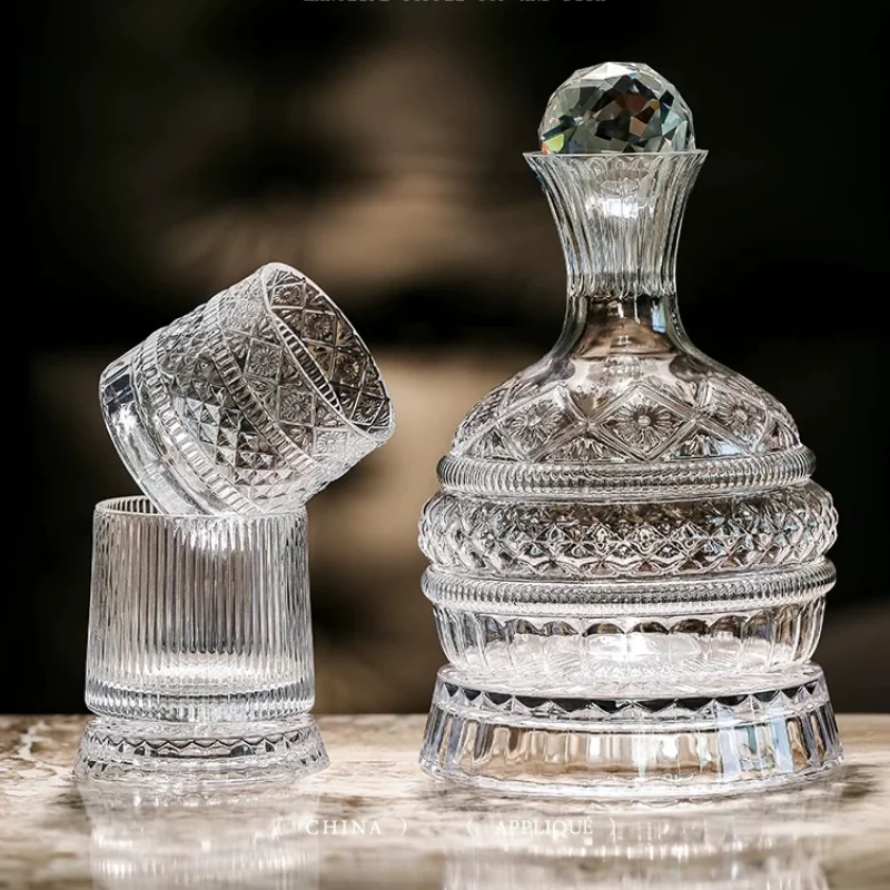 Swivel Shaker Crystal Glass Swivel Whiskey Glass Deluxe Red Wine Shaker 360° Swivel Wine Glass Bar Wine Accessories