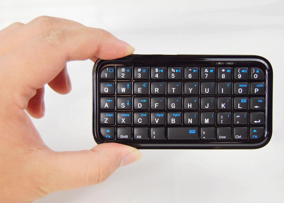 Pocket Mini bluetooth keyboard for iphone 4 /4s/5 /IPAD 2 3 4 AIR android system / samsung/SONY PS4