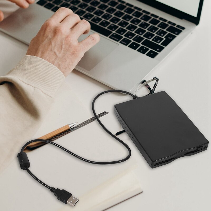 USB Floppy Drive 3.5inch USB External Floppy Disk Drive Portable 1.44 MB FDD USB Drive Plug and Play for PC Windows98SE Windows