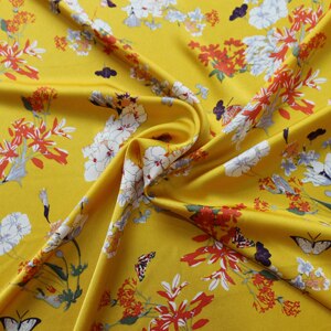 Blomster polyester charmeuse stof kjole kimono materiale crepe satin: Gul