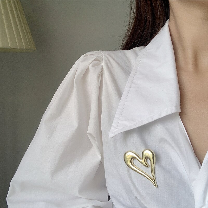 HUANZHI NEUE Metall Silber Farbe glänzend Geometrie Unregelmäßigen Liebe Brosche für Frauen Und Mann Paar Mantel Zubehör Schmuck