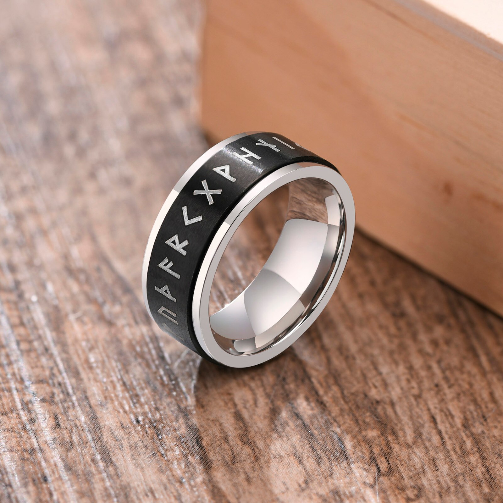 Vnox- Bague Spinner 6/8mm pour Homme, Accessoire Anti-Stress, Alliance Classique en Acier Inoxydable, Bijoux de Sport Rune Viking Décontractés: 8 / bleu foncé